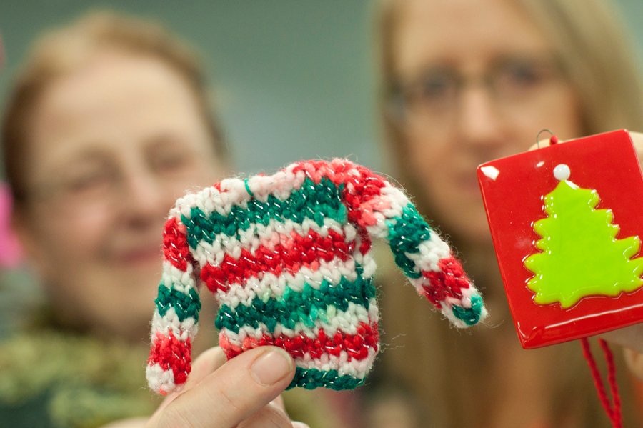 Creston Valley sisters making art with fibre and glass